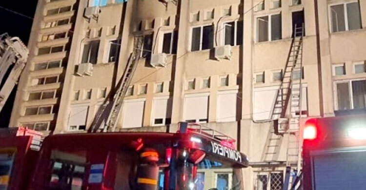 Fire kills 10 at Romanian COVID-19 hospital