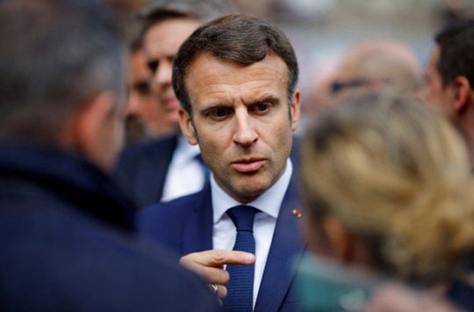 Macron seeks new term in tight French vote