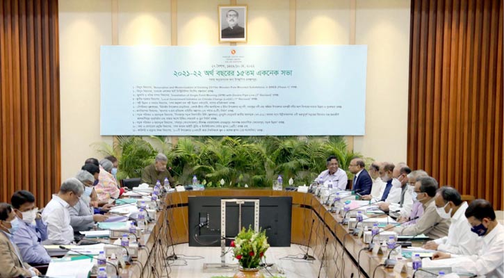 GDP growth hits 7.25pc, per capita income $2,824