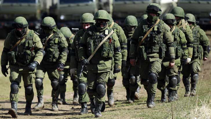 Ukrainian soldiers evacuated from Mariupol steelworks