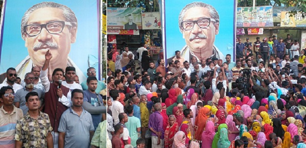 Awaiting nomination of boat in Islampur:Mayor Quader's rally with roaring mass people