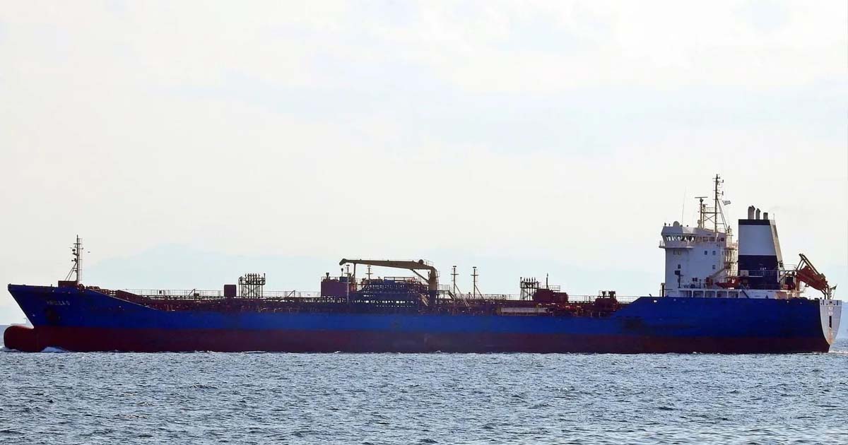 A ship heading to Mongla was fined 1 million Taka for entering the Chittagong Port's waters without permission