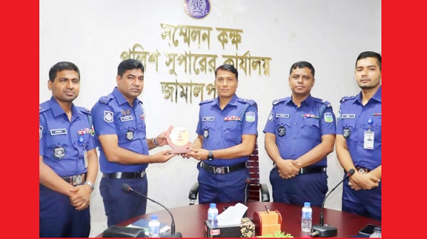 Farewell reception for the transferred police in-charge of Narundi.