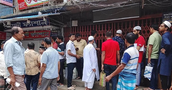 Fascist Awami League government allocates shops worth Tk 40 crore in Titumir Market, 167 traders are lost
