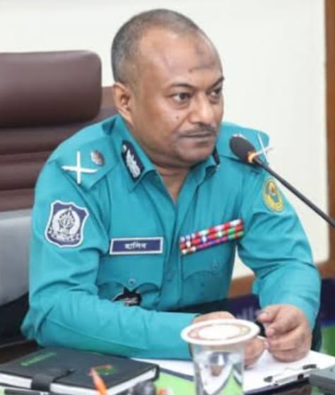 Responsible Leadership of Police Commissioner Hasib Aziz and the Civic Commitment of Chattogram on Thirty-First Night